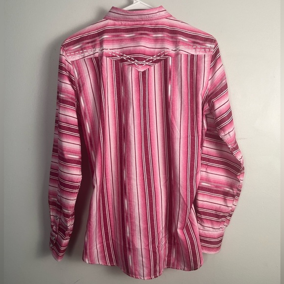 Cowgirl Hardware women’s Serape Pink Snap Shirt size medium - Picture 6 of 7